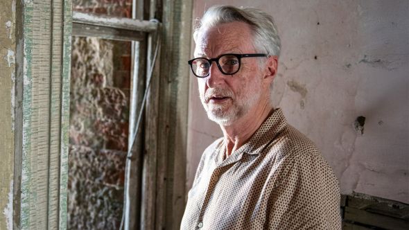 billy bragg editorial snowy streets of minneapolis alex pretti