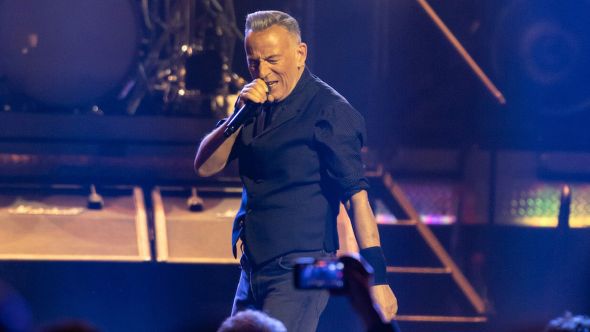 bruce springsteen e street band minneapolis minnesota land of hope and dreams tour kick off 2026 march 31