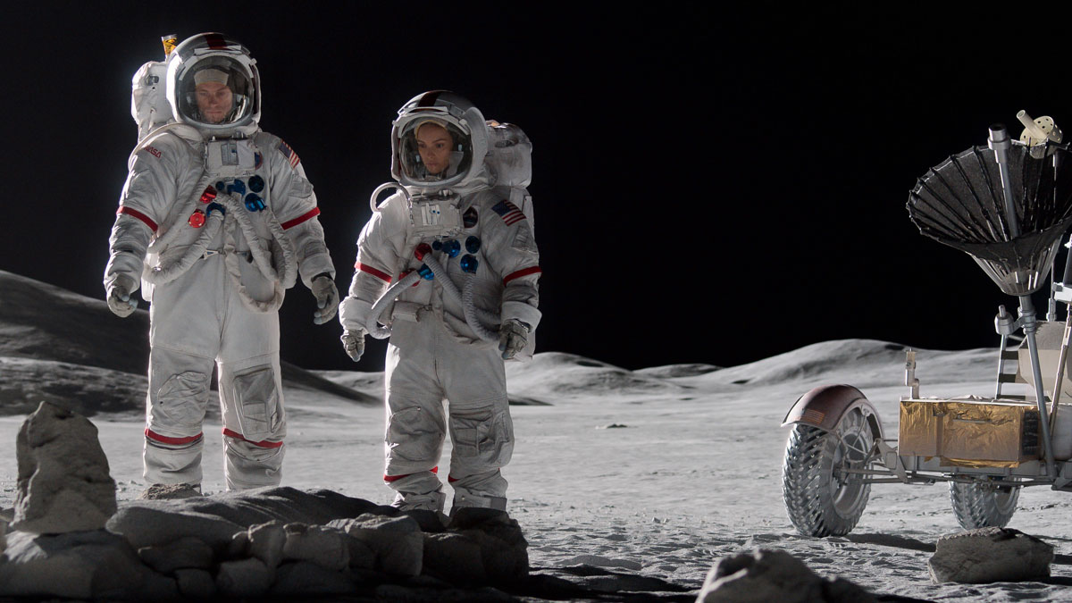 for all mankind joel kinnaman jodi balfour