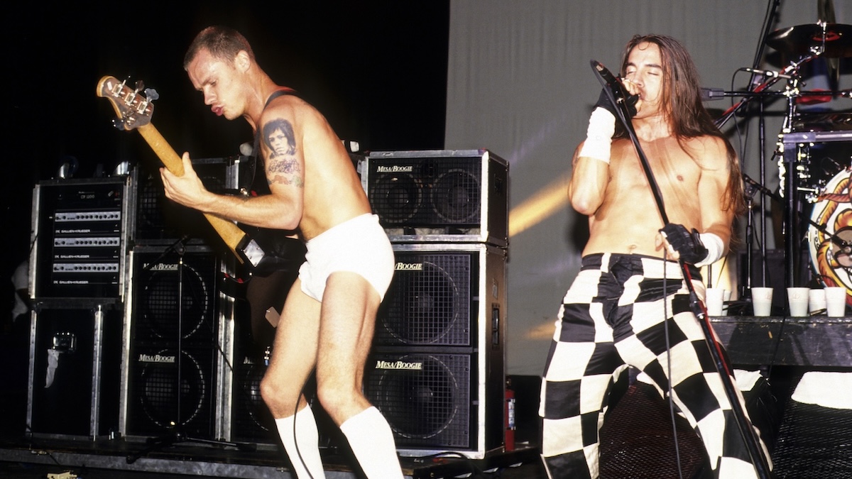 Red Hot Chili Peppers, Nirvana & Pearl Jam — "1991 Tour" movie still