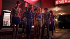 stranger things 4k ultra hd netflix box set special deluxe